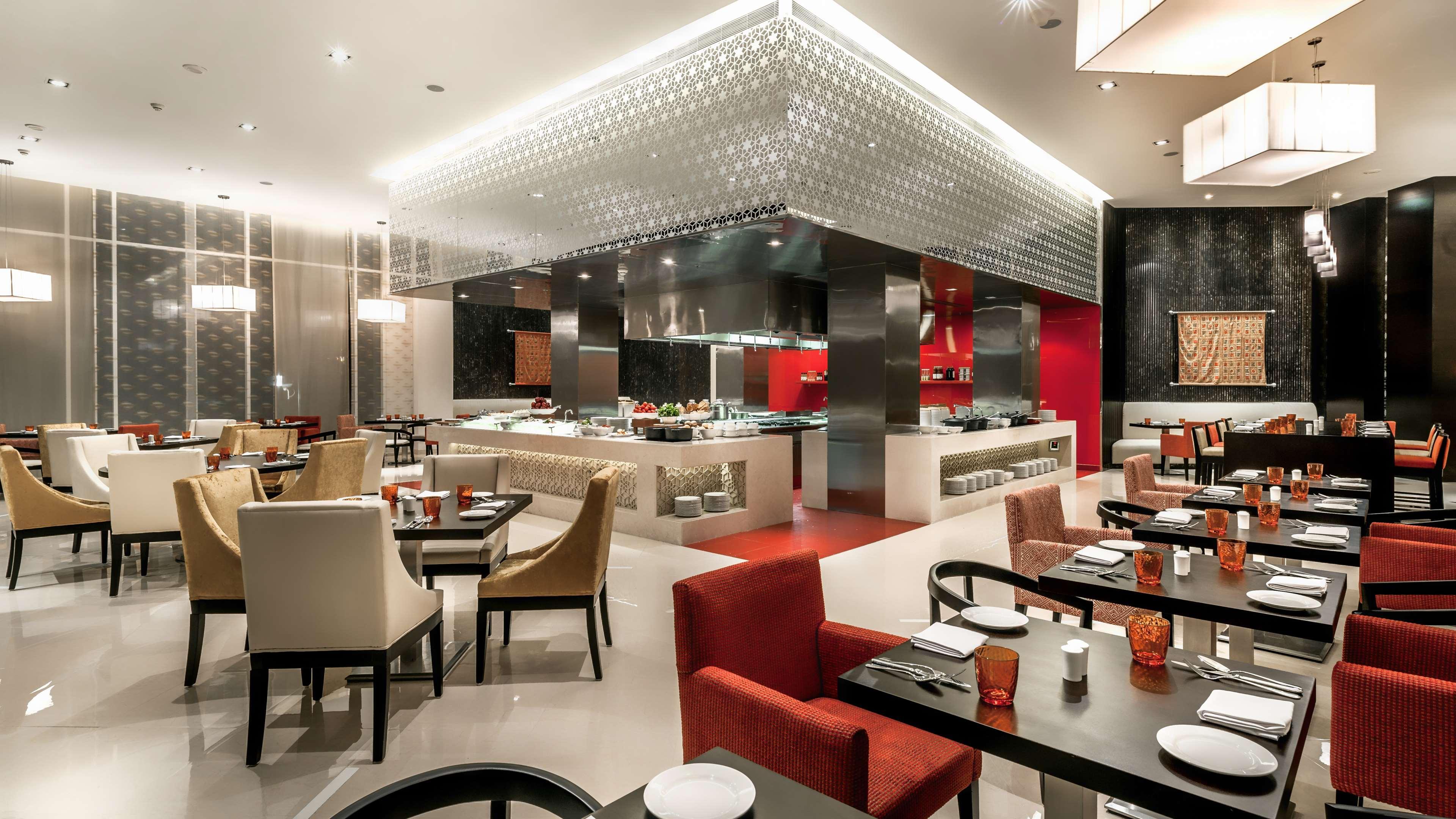 Hyatt Place Gurgaon Udyog Vihar Exterior foto The restaurant