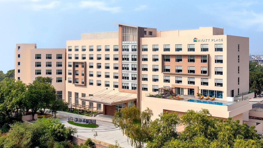 Hyatt Place Gurgaon Udyog Vihar Exterior foto The West Village